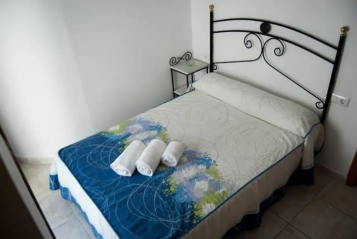Hostal Los Bateles Conil De La Frontera Guest house